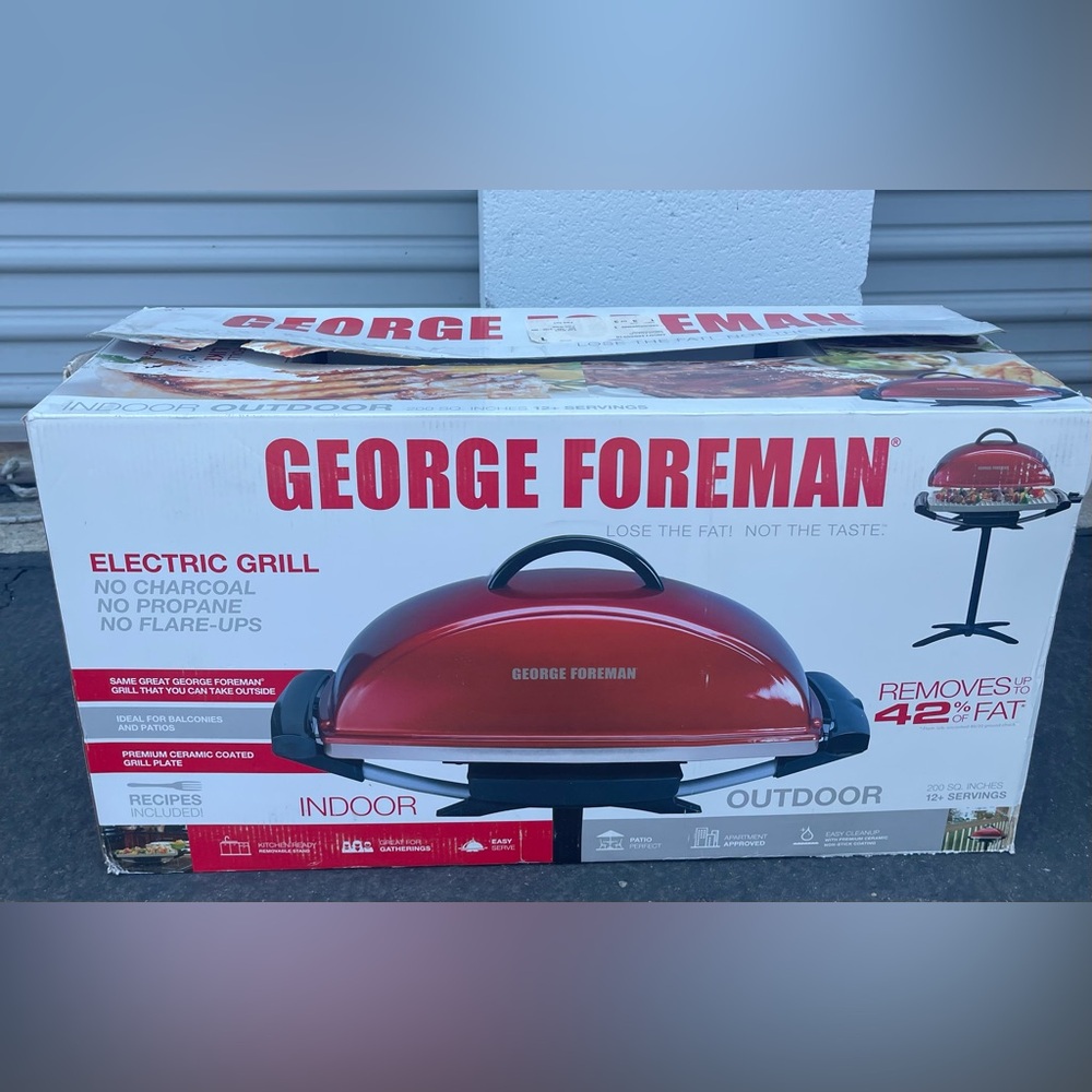 George Foreman 12-Serving Indoor/Outdoor Rectangular Electric Grill Red NEW